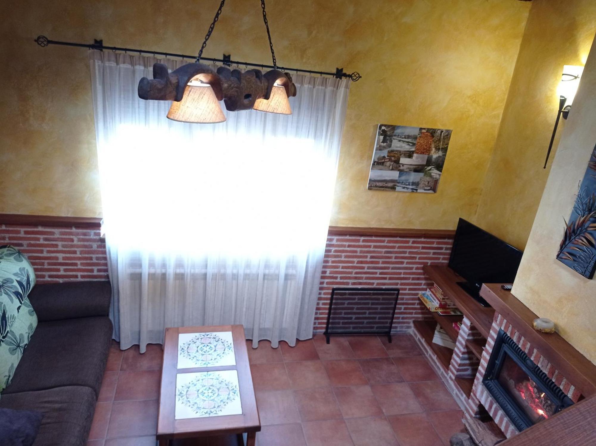 Casa Rural El Rincon Navadijos Eksteriør billede